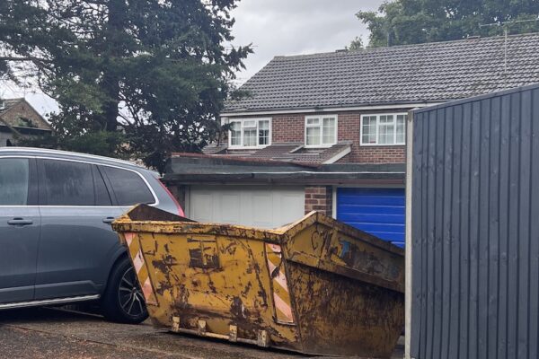 Affordable skip hire in Cambridge, UK